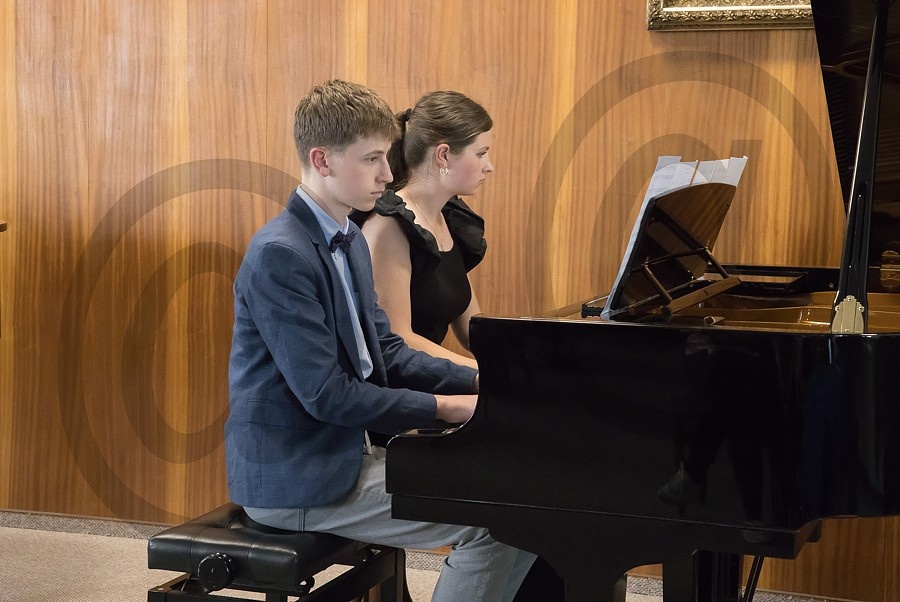 0125A  Absolv koncert 14.05.25 od 16.30 hodin Doubravka