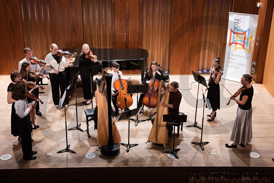 0225 -  Absolventský koncert 23. 05. 2025