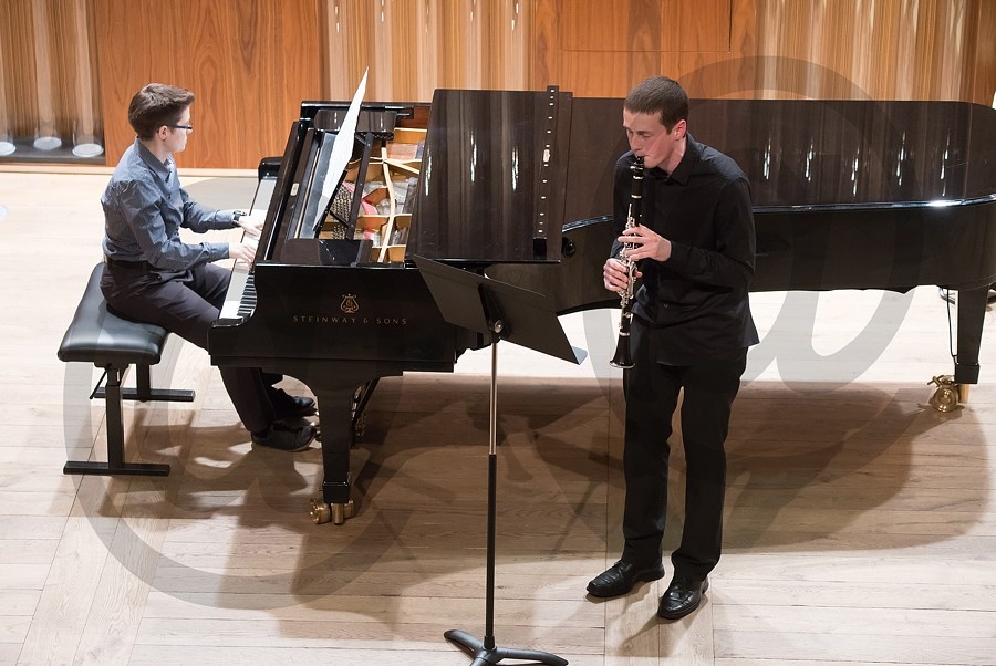 0225 -  Absolventský koncert 23. 05. 2025