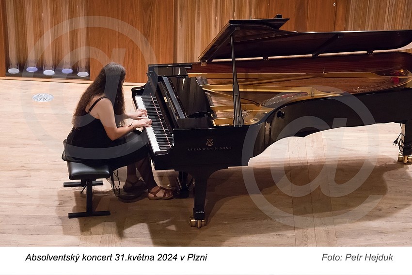 0524 Absolventský koncertkoncert v Domě hudby, Plzeň