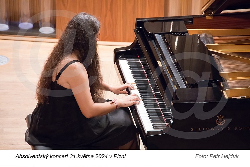 0524 Absolventský koncertkoncert v Domě hudby, Plzeň